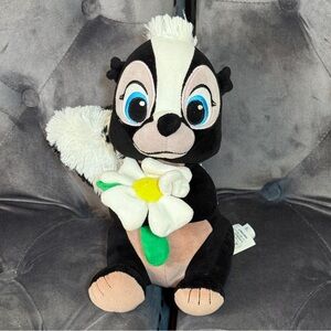 Disney Store Flower The Skunk Holding Bouquet Bambi 9”Soft Stuffed Plush Toy